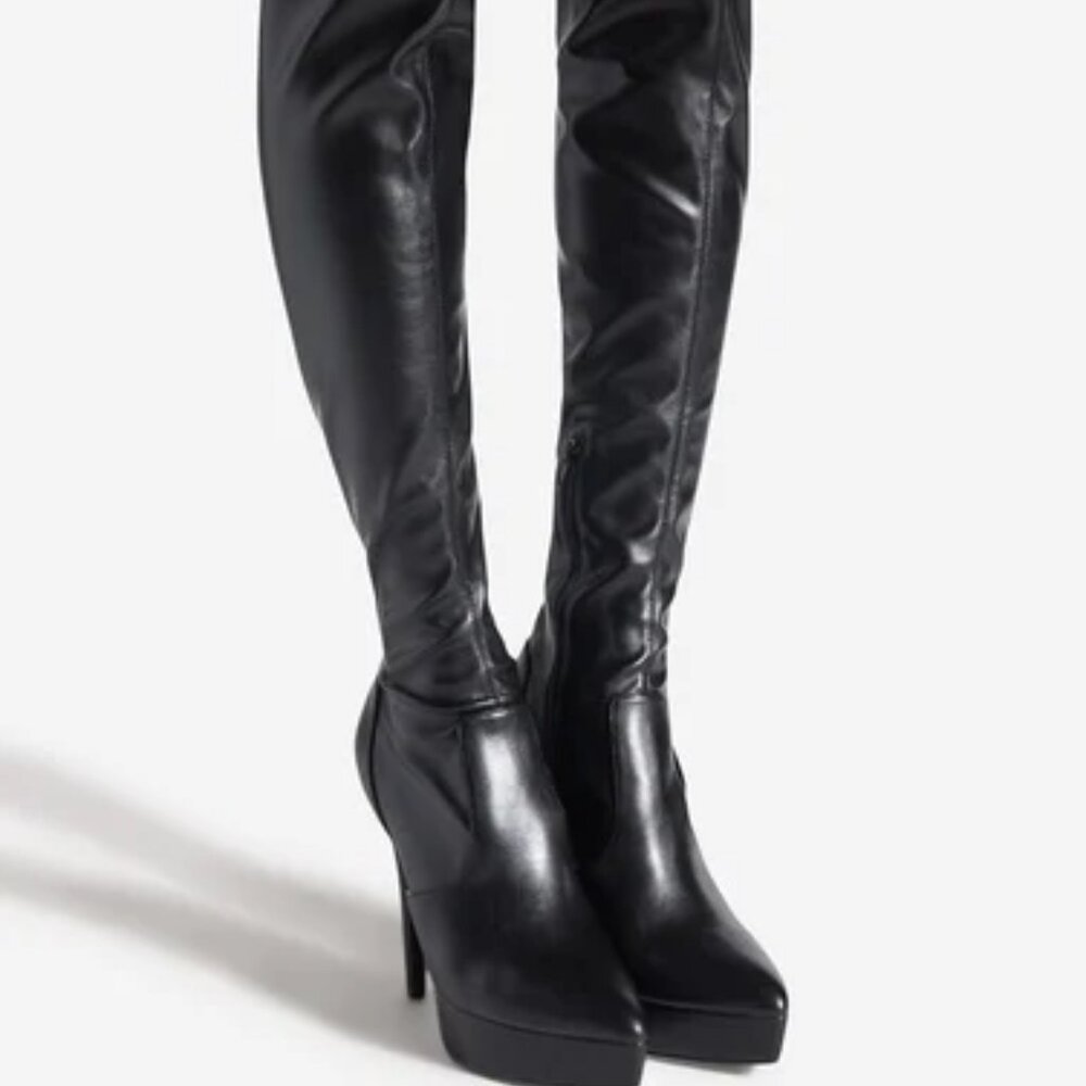 ShoeDazzle Size 9 Black Faux Leather Stiletto Platform Boots